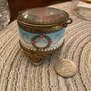 Vintage trinket box